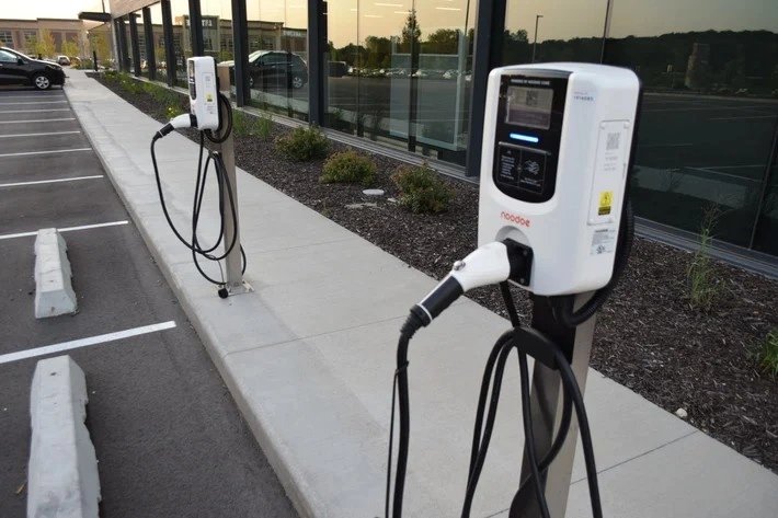 Commercial-EV-Charger-Installation